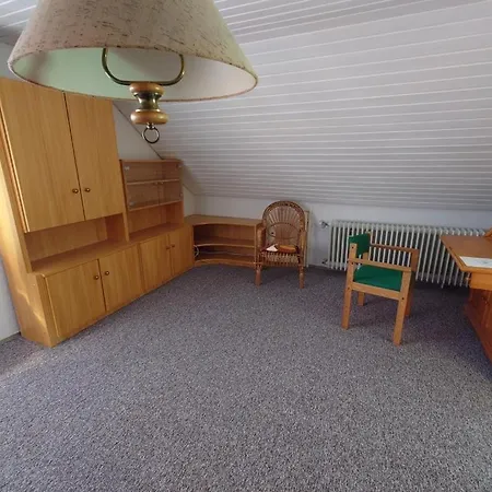 Apartment Mit Bad, Prima Aussicht! *